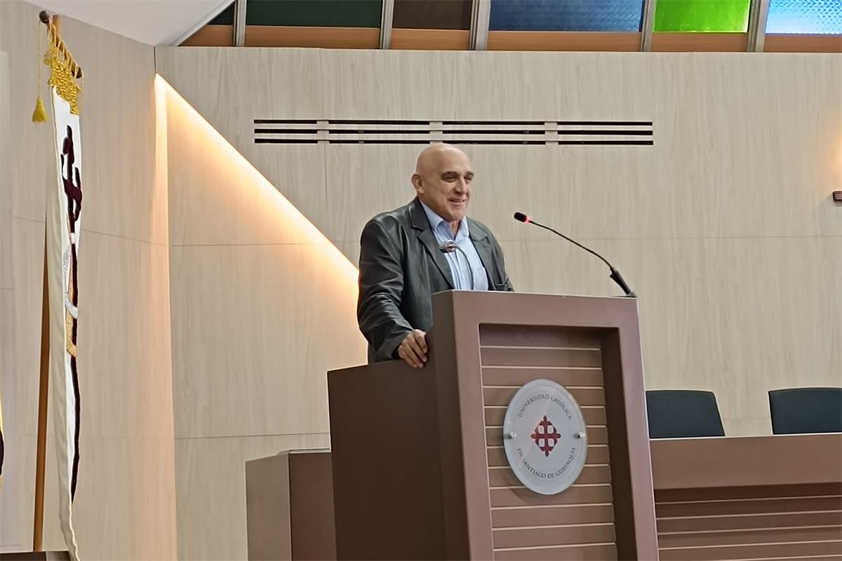 Exposición del día viernes - Carlos Ventura